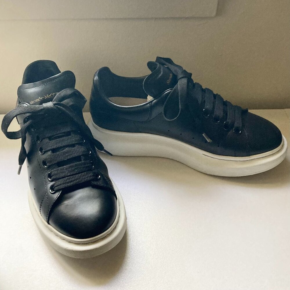 Alexander McQueen Oversized Sneaker